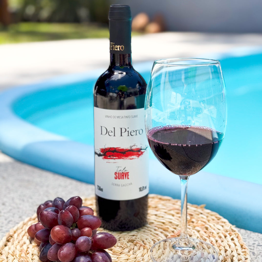 Vinho de Mesa Tinto Suave Del Piero 750ml